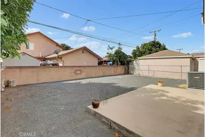 2542 E Madison Street, Carson, CA 90810 - Photo 31
