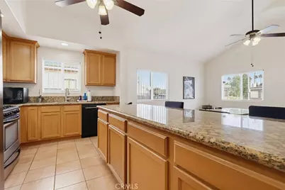 2542 E Madison Street, Carson, CA 90810 - Photo 9