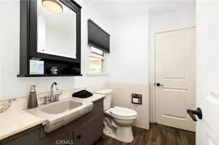 2211 E Romneya Dr, Anaheim, CA 92806 - Photo 37
