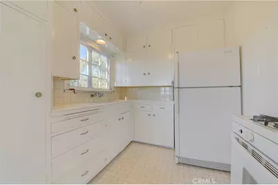 590 Seaview Street, Laguna Beach, CA 92651 - Photo 35