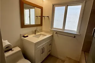 446 N Park Ln, Orange, CA 92867 - Photo 17