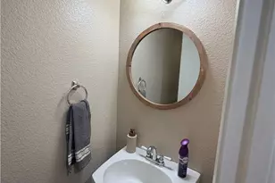13960 Clydesdale Run, Victorville, CA 92394 - Photo 17