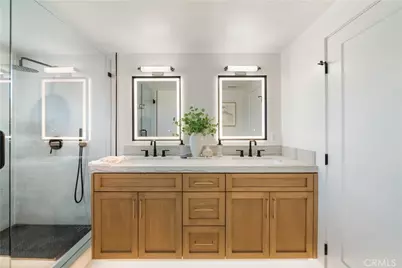 2436 Holiday, Newport Beach, CA 92660 - Photo 39