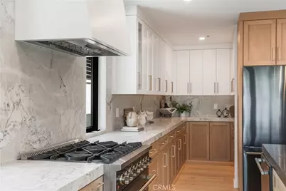2436 Holiday, Newport Beach, CA 92660 - Photo 11