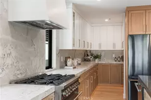 2436 Holiday, Newport Beach, CA 92660 - Photo 11