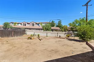 8512 Verbena, Riverside, CA 92504 - Photo 23