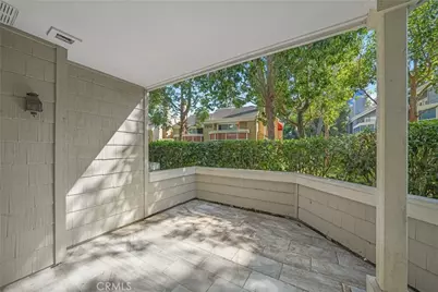 7532 Seaspring #104, Huntington Beach, CA 92648 - Photo 5