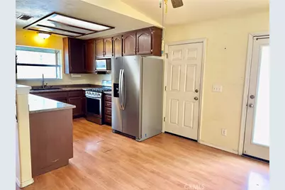 2545 Penelope Street, Redding, CA 96001 - Photo 7