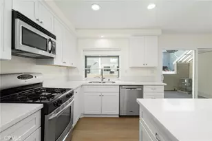 26337 W Grove Cir, Lake Forest, CA 92630 - Photo 9