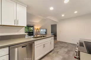 20702 El Toro, Lake Forest, CA 92630 - Photo 7