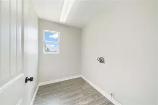 7375 McClellan Ct, Fontana, CA 92336 - Photo 17
