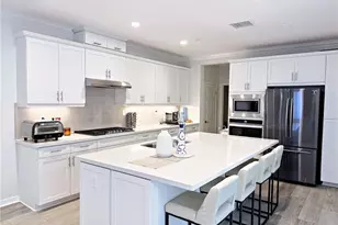 127 Stage, Irvine, CA 92618 - Photo 5