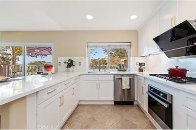 33 Fuente, Rancho Santa Margarita, CA 92688 - Photo 9