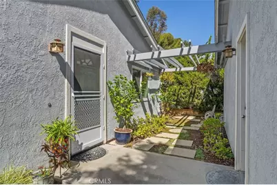 27075 Ayamonte, Mission Viejo, CA 92692 - Photo 5