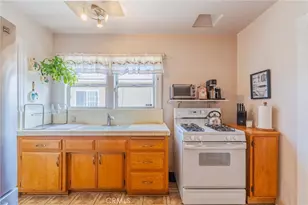 4011 W 60th, Los Angeles, CA 90043 - Photo 35