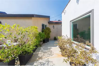 4011 W 60th, Los Angeles, CA 90043 - Photo 27