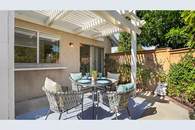13 Hollowglen, Irvine, CA 92604 - Photo 27