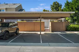 13 Hollowglen, Irvine, CA 92604 - Photo 31