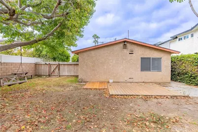 218 E 16th, Costa Mesa, CA 92627 - Photo 13