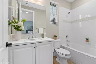 130 Crape Myrtle, Tustin, CA 92782 - Photo 27