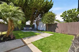 2563 S Bentley, Los Angeles, CA 90064 - Photo 29