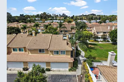 26907 Begonia, Mission Viejo, CA 92692 - Photo 9