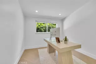 268 E Bay, Costa Mesa, CA 92627 - Photo 9