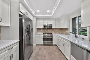 8932 Biscayne Ct, Huntington Beach, CA 92646 - Photo 11