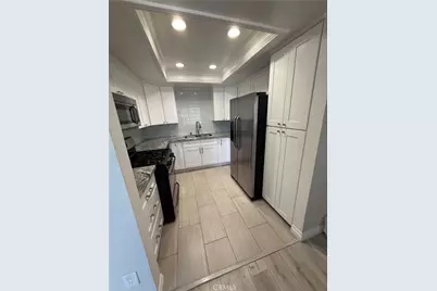 8877 Tulare Drive #314B, Huntington Beach, CA 92646 - Photo 3