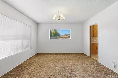 6612 Olive, Bakersfield, CA 93308 - Photo 7
