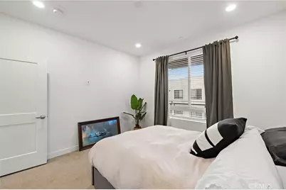 2522 Nolita, Irvine, CA 92612 - Photo 35