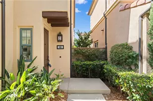 60 Strawberry Grove, Irvine, CA 92620 - Photo 3
