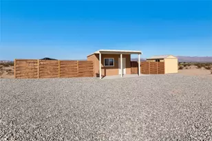 19 Easy St, 29 Palms MCB, CA 92277 - Photo 5