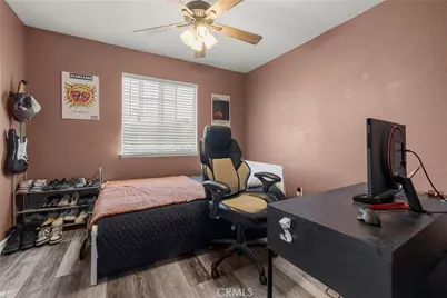 1176 W Buxton, Rialto, CA 92377 - Photo 21