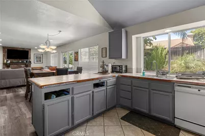 1176 W Buxton, Rialto, CA 92377 - Photo 15