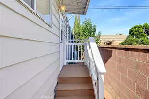 2060 Newport Blvd, Costa Mesa, CA 92627 - Photo 7