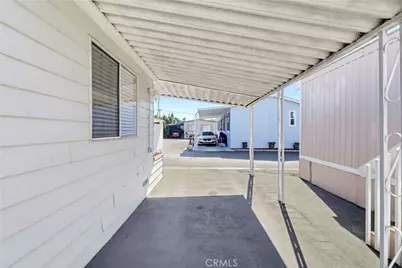 2060 Newport Boulevard #21, Costa Mesa, CA 92627 - Photo 3