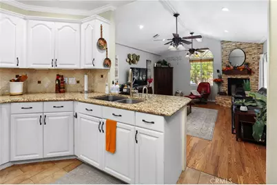 611 E Foothill Blvd, Glendora, CA 91741 - Photo 15