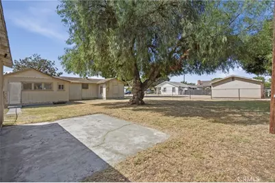 2425 W Occidental Street, Santa Ana, CA 92704 - Photo 7