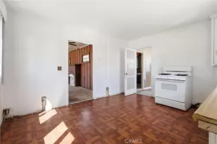 2425 W Occidental St, Santa Ana, CA 92704 - Photo 17