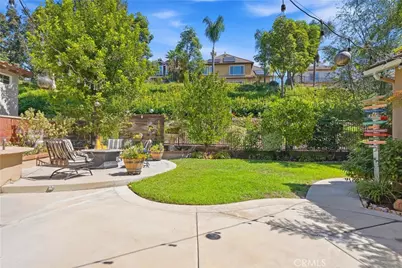 8 Sutherland Drive, Ladera Ranch, CA 92694 - Photo 3