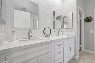 8 Sutherland Drive, Ladera Ranch, CA 92694 - Photo 23