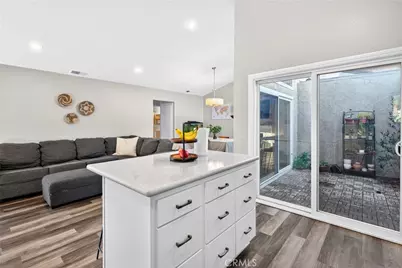 8433 E Saratoga, Anaheim, CA 92808 - Photo 13