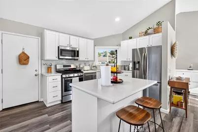 8433 E Saratoga, Anaheim, CA 92808 - Photo 9