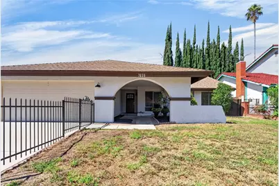 7639 Faust, West Hills, CA 91304 - Photo 9