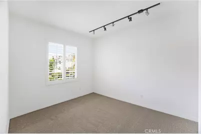2588 Thorman, Tustin, CA 92782 - Photo 27