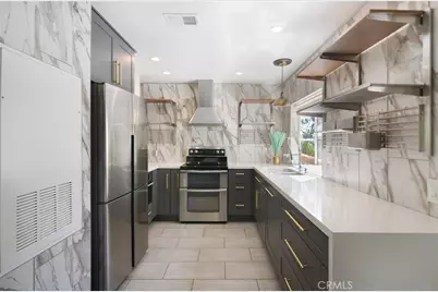 18 Corniche Dr #H, Dana Point, CA 92629 - Photo 3