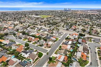 9581 Landfall, Huntington Beach, CA 92646 - Photo 33