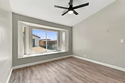 233 Castle Court, San Jacinto, CA 92583 - Photo 7