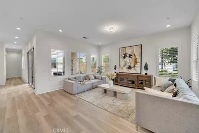 366 Baluster, Irvine, CA 92618 - Photo 5